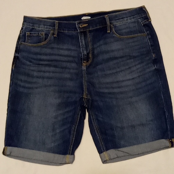Old Navy Short Classic Bermuda Jean Mid Rise Stretch Dark Blue W 14 Whiskers Zip - Picture 1 of 10